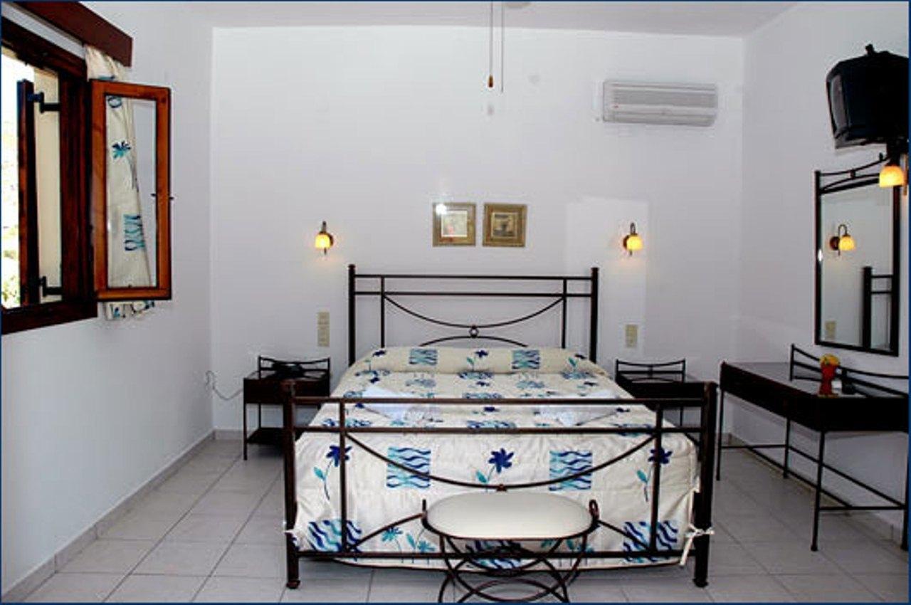 Porto Merika Skala  Room photo